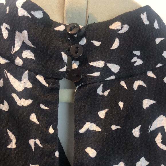 COPY - Silk top - Picture 3 of 6